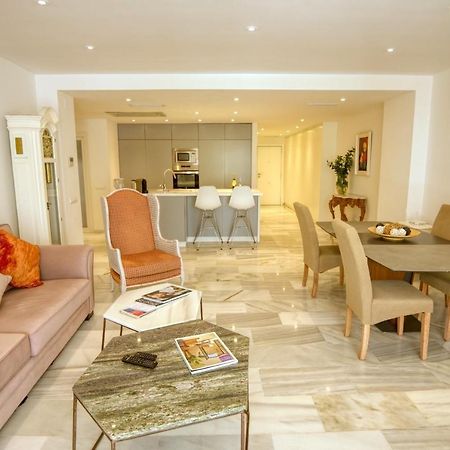 Playas Del Duque, Puerto Banus, Golf .Playa Y Compras Apartment Марбеля Екстериор снимка
