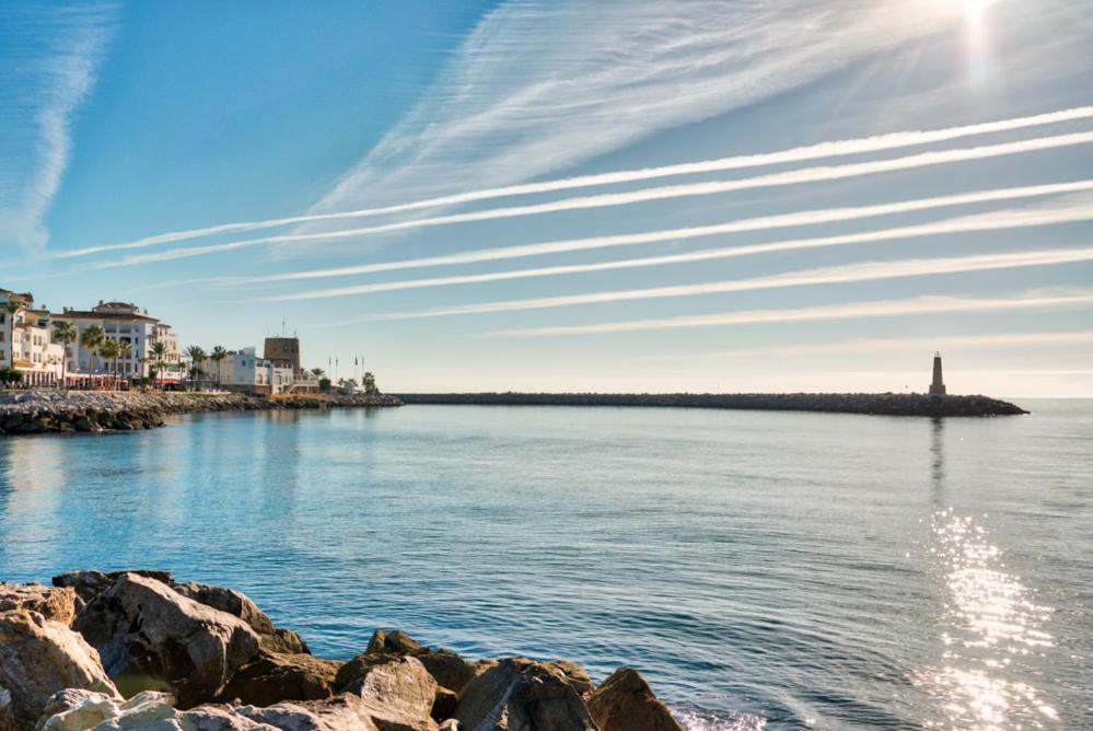 Playas Del Duque, Puerto Banus, Golf .Playa Y Compras Apartment Марбеля Екстериор снимка